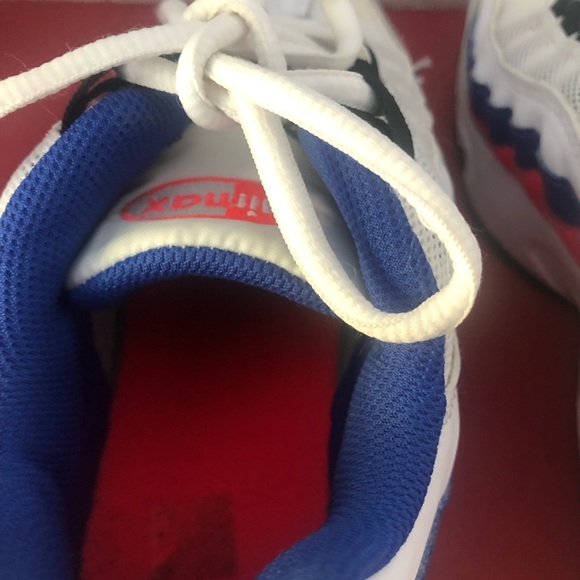 Nike Air Max - Picture 8 of 10